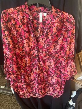 Tacera Pink and Black Floral V-Neck Blouse